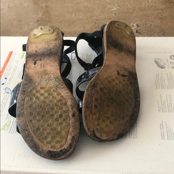 Gucci girls sandals size 29 navy - Picture 4 of 5